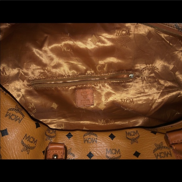 mcm bag - Picture 4 of 5